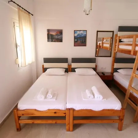 Center 3* Σάρτη