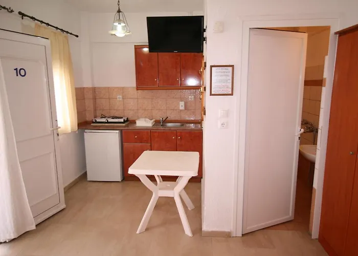 Center Apartmanhotel Szárti