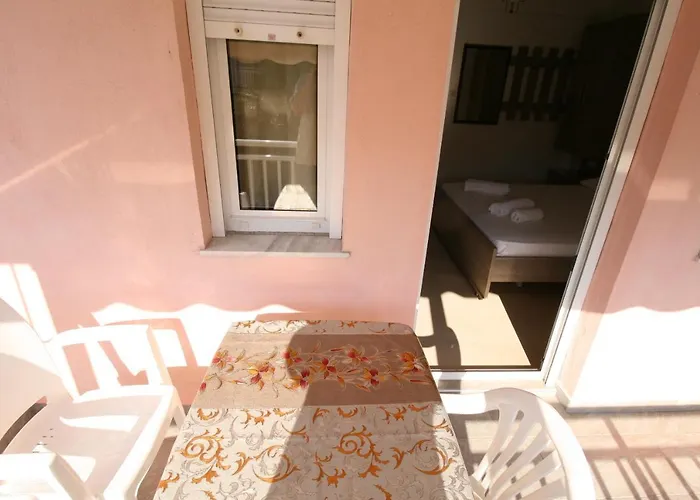 Center Apartmanhotel