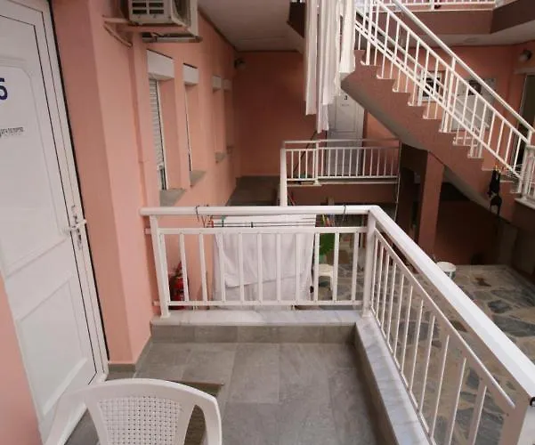 Apartmanhotel Center Szárti