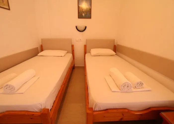 Apartmanhotel Center Szárti
