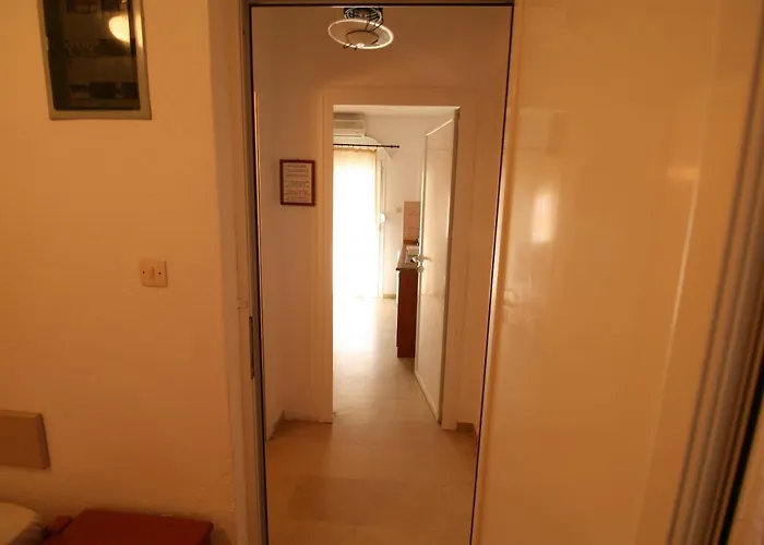 Center Szárti