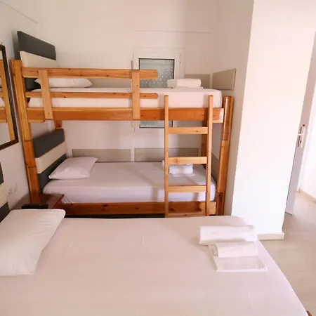 Aparthotel Center Sarti