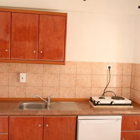 Aparthotel Center 3*