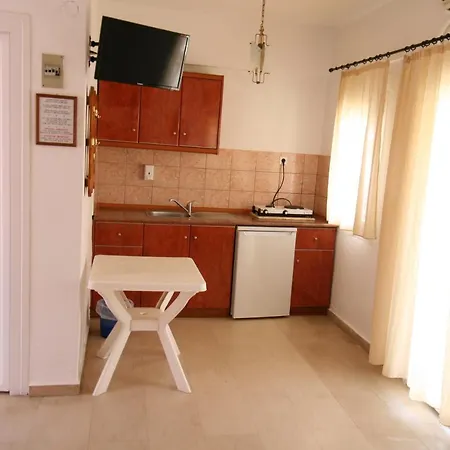 Center شقة فندقية سارتي