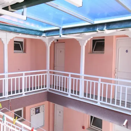 شقة فندقية Center 3*