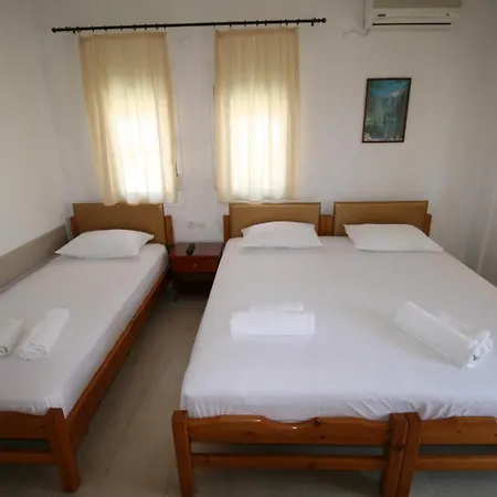 Aparthotel Center *