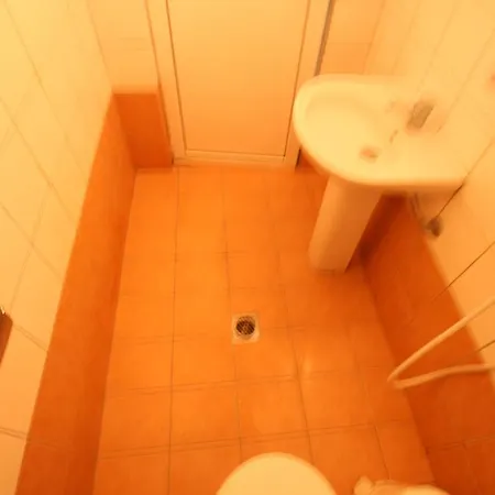 Center شقة فندقية 3*